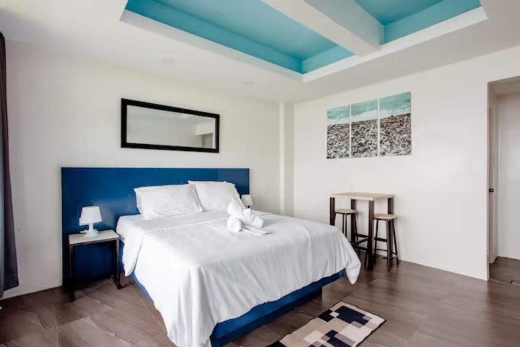 Casa Noah Hotel Tagaytay City Kültér fotó