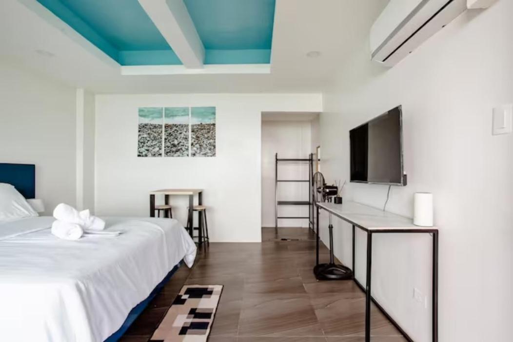 Casa Noah Hotel Tagaytay City Kültér fotó